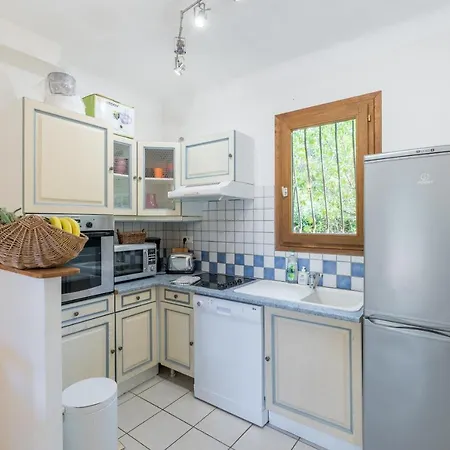 La Pinede - Maison Proche Plages Сasa de vacaciones *